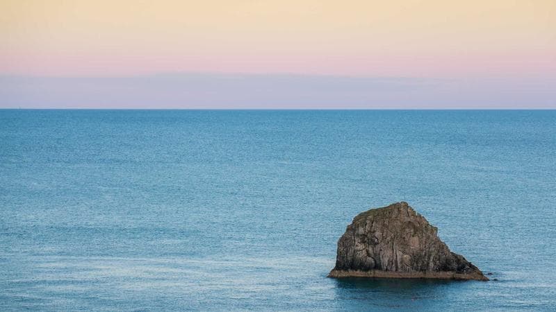 রিজার্ভে টান নিয়ে নতুন বিতর্ক (9)